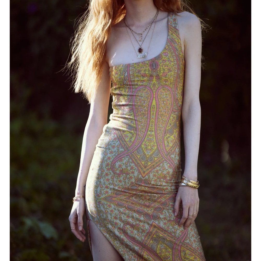 NOVELLA ROYALE CELINE MIDI DRESS